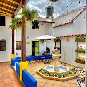 Guest house La Casa De Plazas Urban, Bogota